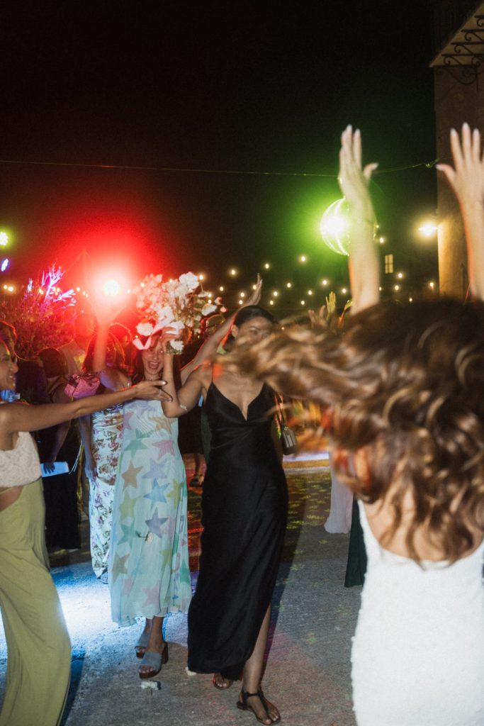 Brautstraußwurf auf Sizilien